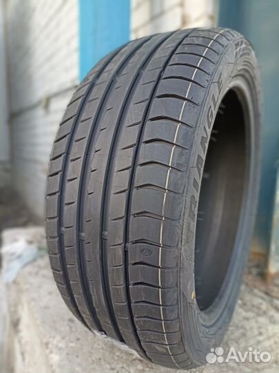 Triangle EffeXSport TH202 265/35 R18 97Y