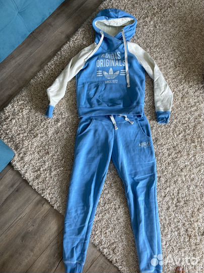 Спортивный костюм женский 42 44 adidas