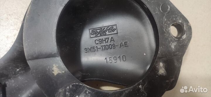 Распорка стоек Ford Focus 2 рест. 2010