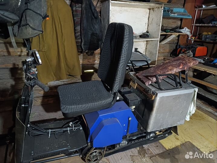 Продаем мотобуксировщик с лыжным модулем лидер