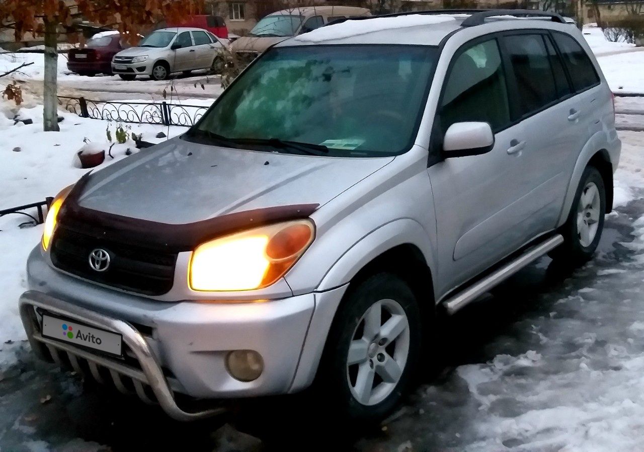 Toyota RAV4: фото владельца
