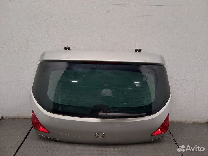 Петля крышки багажника Peugeot 3008, 2011