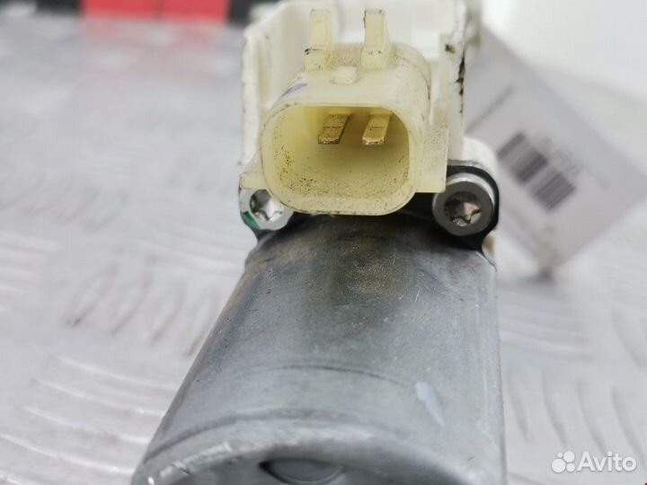 Моторчик стеклоподъемника Dodge Journey рест. 2008