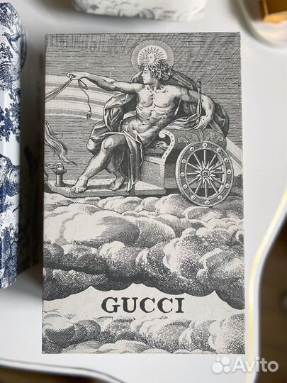 Брендовые коробки, пакеты