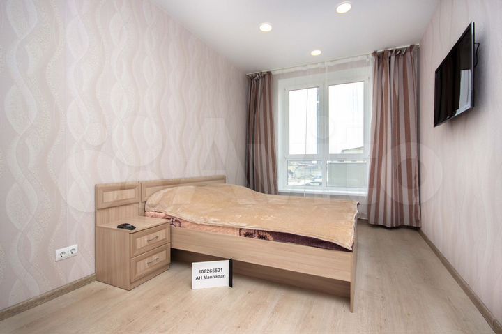 1-к. квартира, 37 м², 1/12 эт.