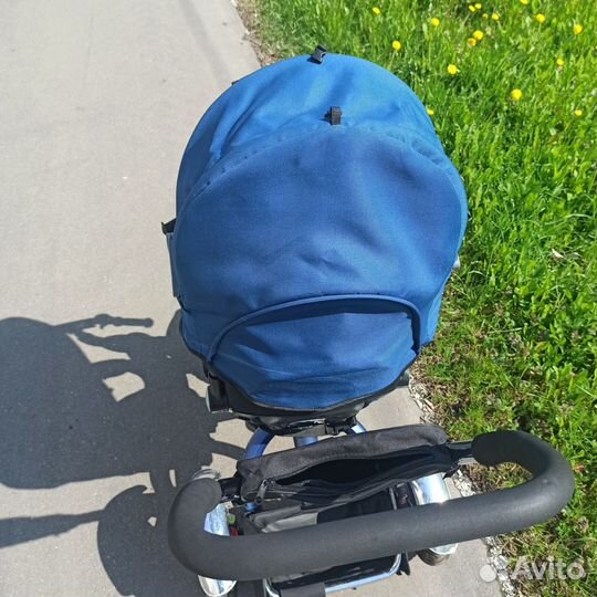 Детский велосипед с ручкой Capella