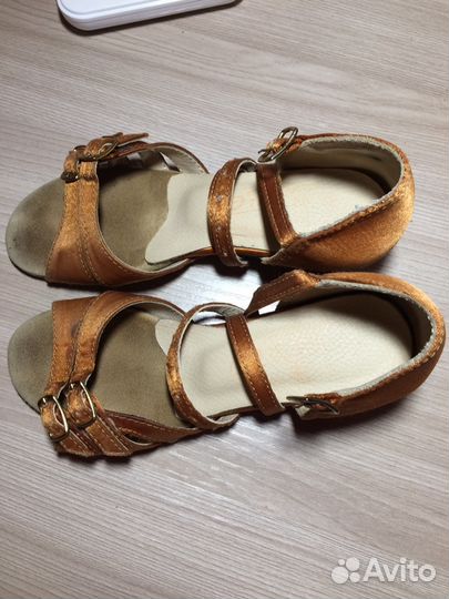 Продам туфли для танцев