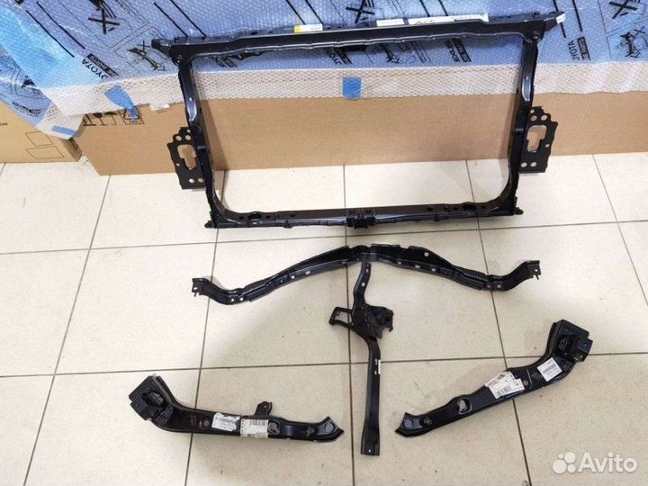 Панель крепления радиатора Toyota Rav4 2015-2019