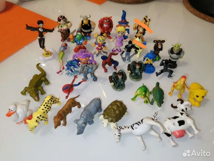 Киндер игрушки