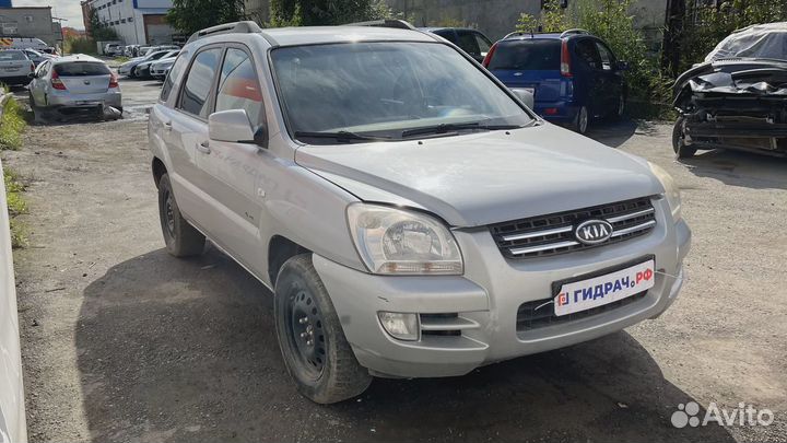 Трос лючка бензобака Kia Sportage (KM) 81590-1F000