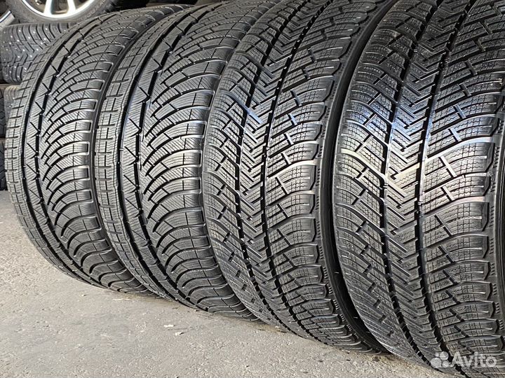 Michelin Pilot Alpin PA4 245/35 R20 и 275/30 R20