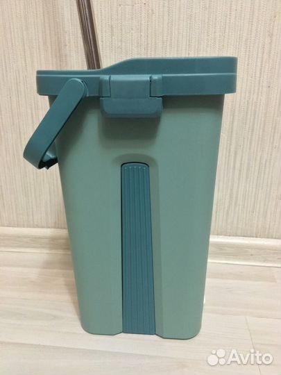 Швабра с отжимом и ведром 8 литров