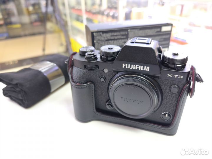 Чехол кожаный Fujifilm BLC-XT3 для Fujifilm X-T3