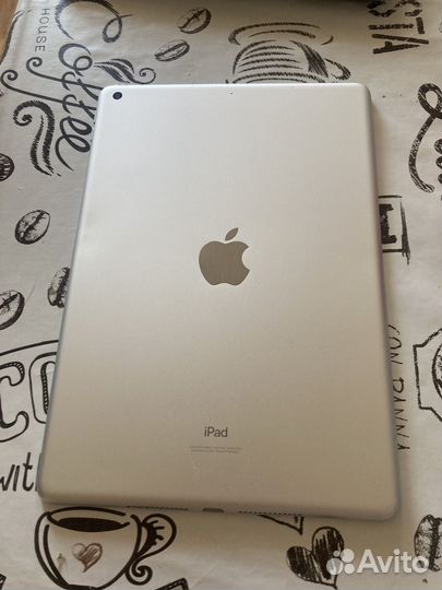 iPad 9