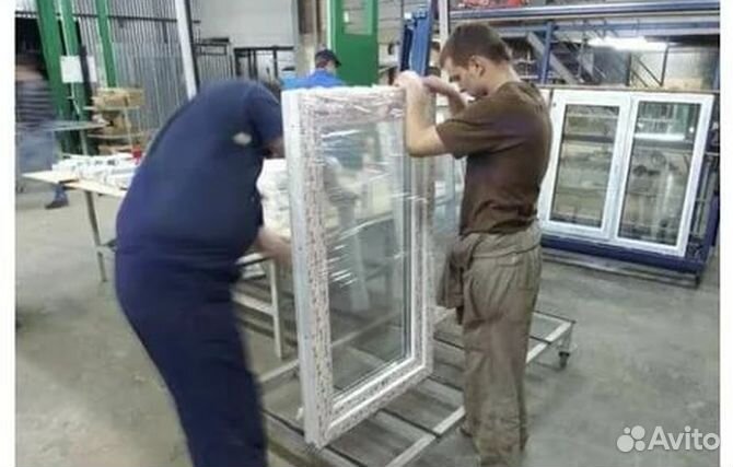 Остекление балкона,отделка балконов и лоджий