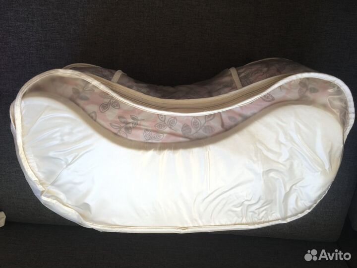 Подушка для кормления