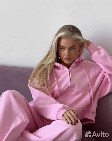 Костюм спортивный