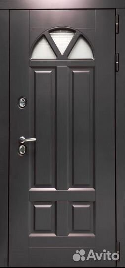 Входная дверь Барселона