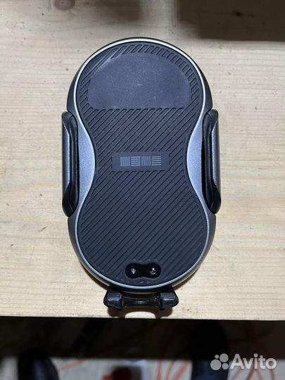 Беспроводное зарядное устройство InterStep