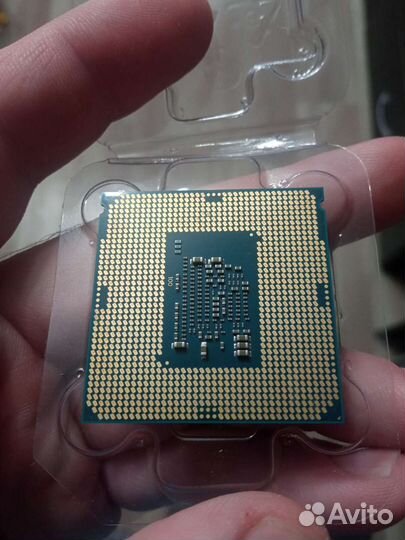 Процессор Intel celeron G3930