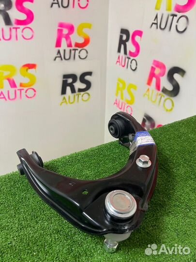 Рычаг подвески верхний передний правый Mazda Mazda