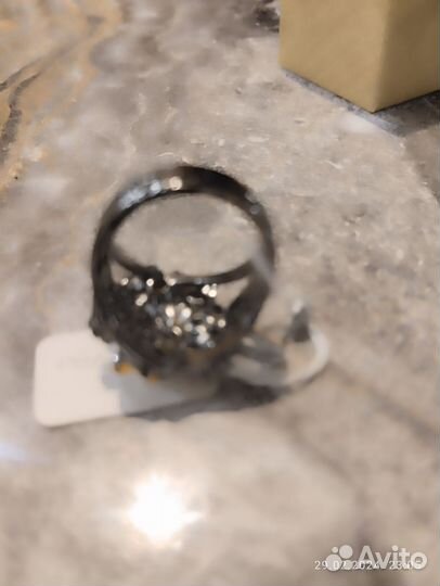 Серебряное кольцо женское