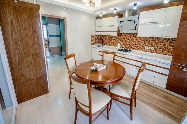 2-к. квартира, 75 м², 6/9 эт.