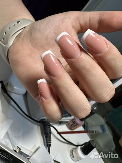 Мастер маникюра