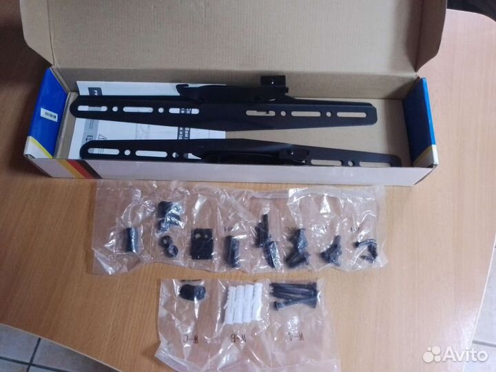 Кронштейн для телевизора на стену