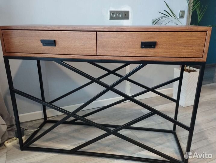 Консоль под телевизор