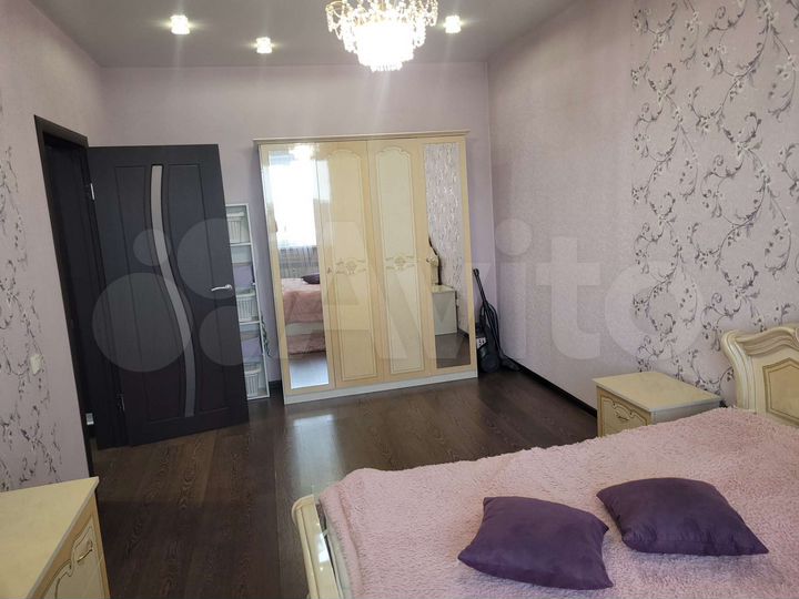 2-к. квартира, 57 м², 9/9 эт.