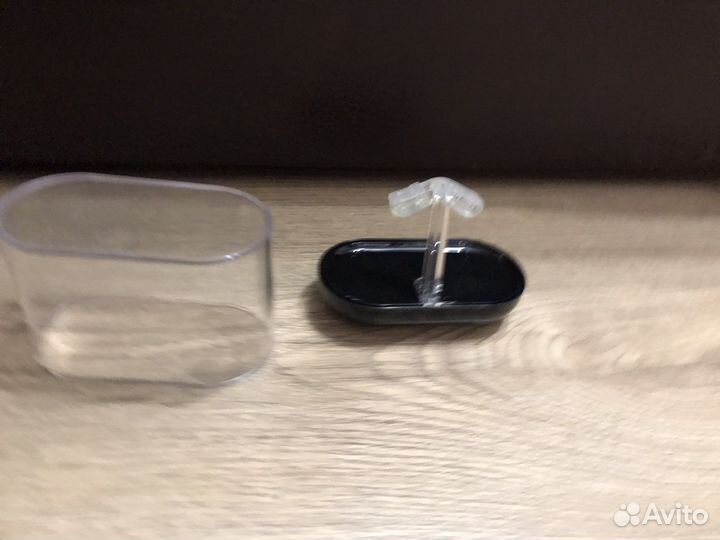 Коробка от наушников Creative Aurvana