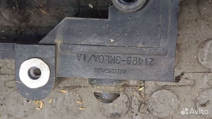 Кожух вентилятора радиатора Nissan Leaf 2017