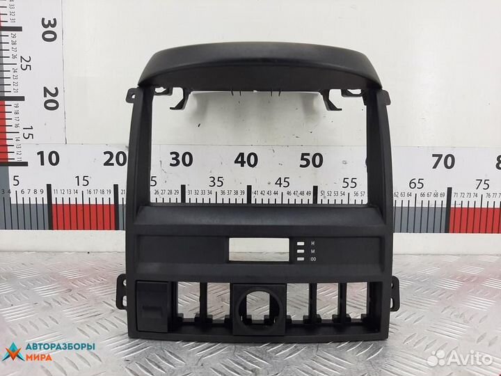 Накладка на торпедо (консоль) Kia Sorento 2005