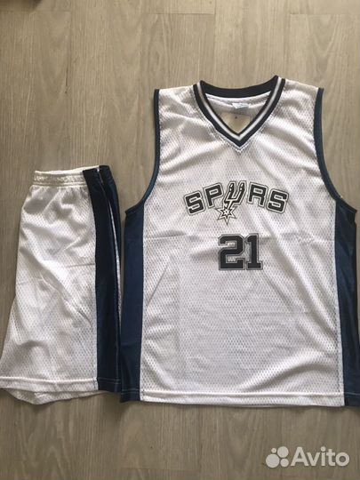 Форма баскетбольная