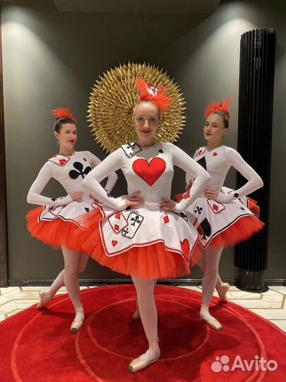 Костюмы для шоу балета