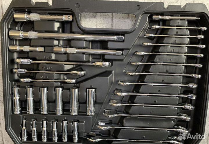 Набор инструментов для авто 151 предмет