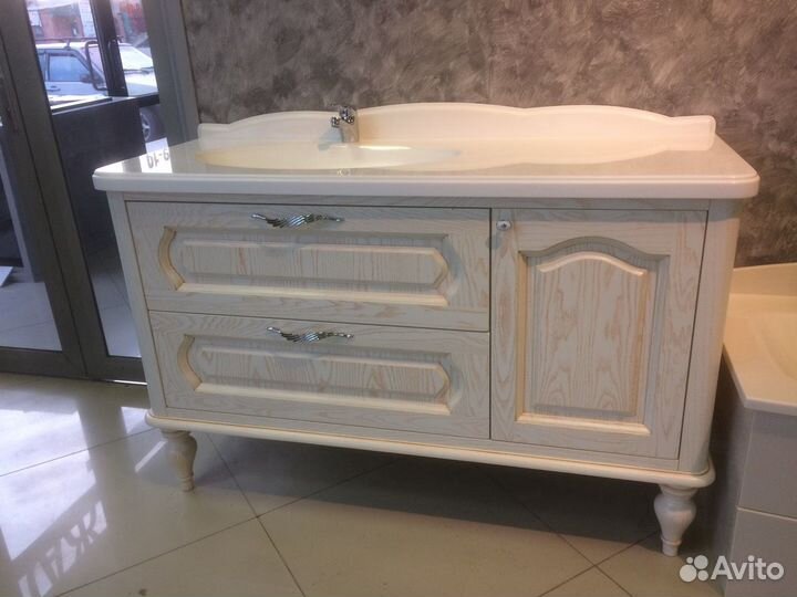 Мебель под заказ из массива дуба, ясеня