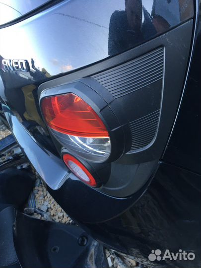 Задний правый фонарь. Chevrolet Aveo T300
