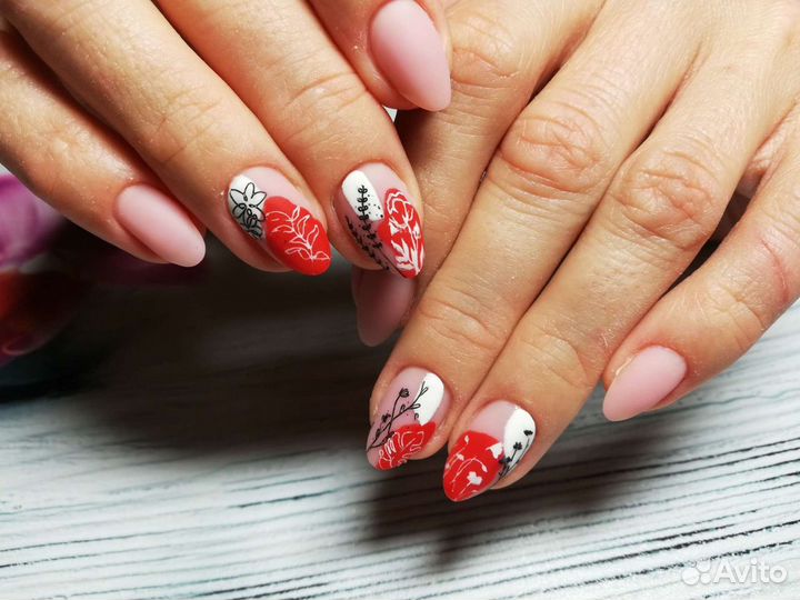 Наращивание ногтей