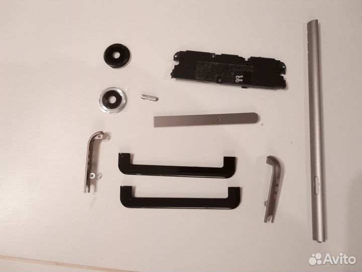 Запчасти для смартфона Blackberry Keyone