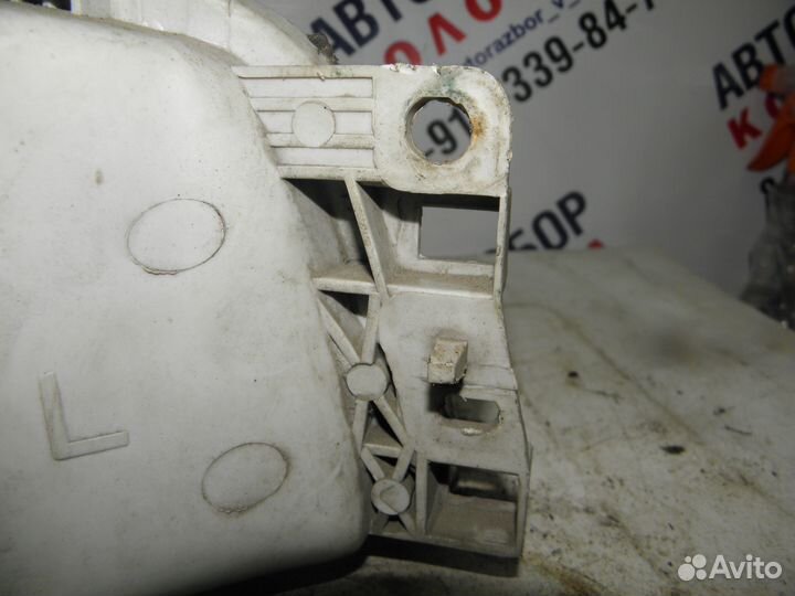 Фара правая Mitsubishi Lancer 7 MR273422