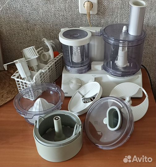 Кухонный комбайн Braun Combimax 700