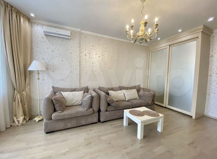 2-к. квартира, 65 м², 3/5 эт.