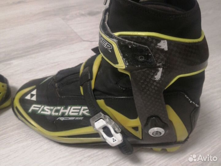 Лыжные ботинки fischer 38 конёк