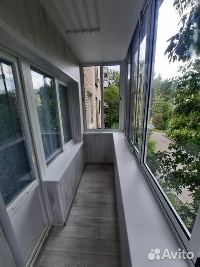 Пластиковый балкон с установкой