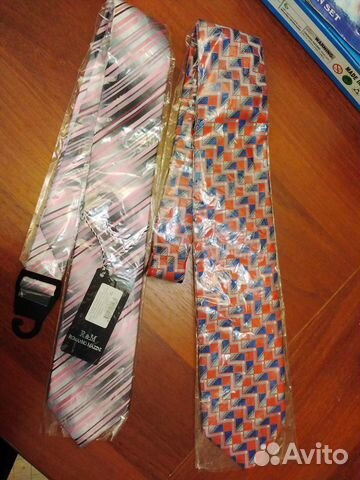 Галстук Новый в упаковке