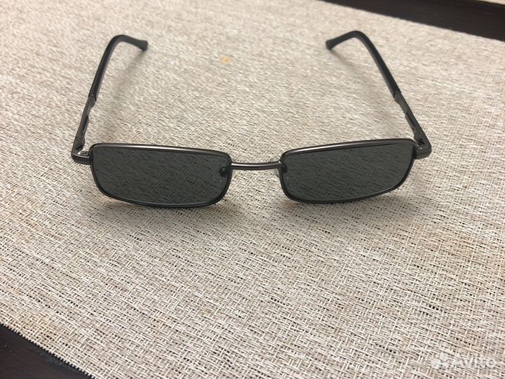 Солнцезащитные очки