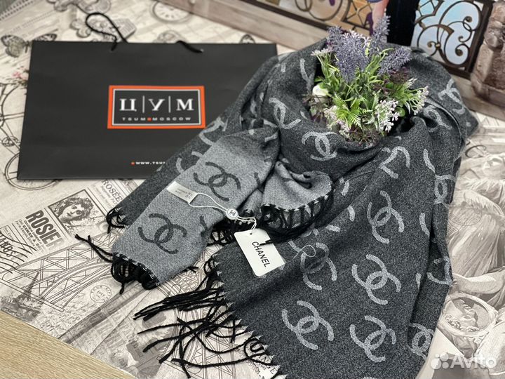 Палантин утепленный chanel, louis vuitton