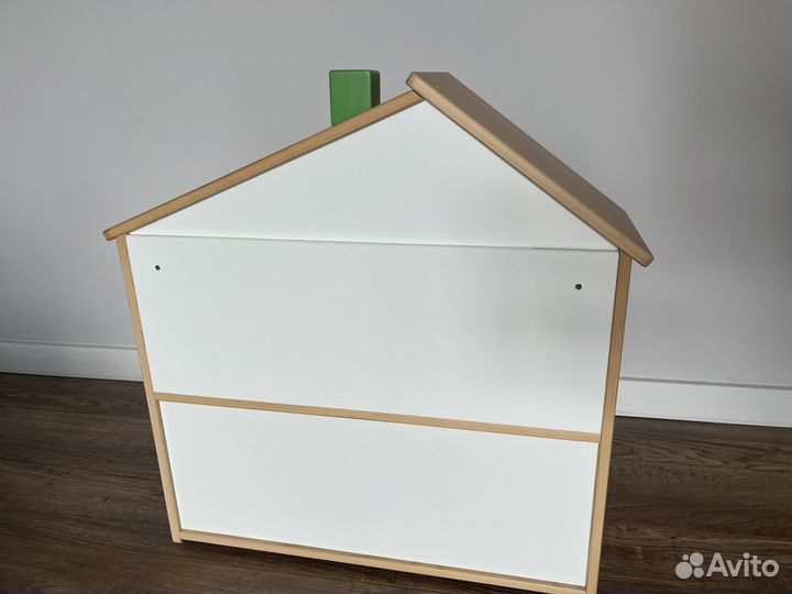 Домик деревянный